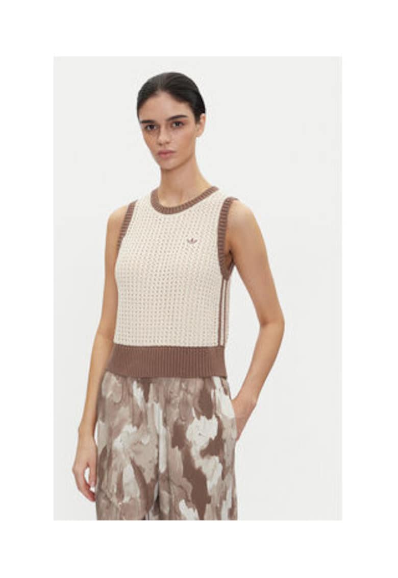 Тениска без ръкави с бродиран вид adidas