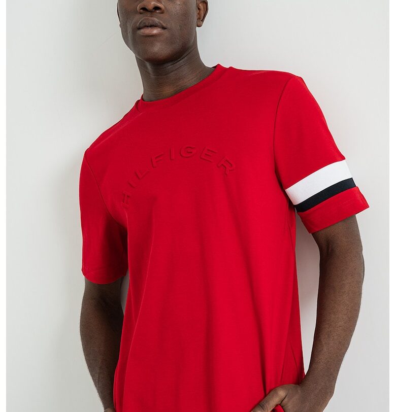 Тениска с бродирано лого - Аленочервен Tommy Hilfiger