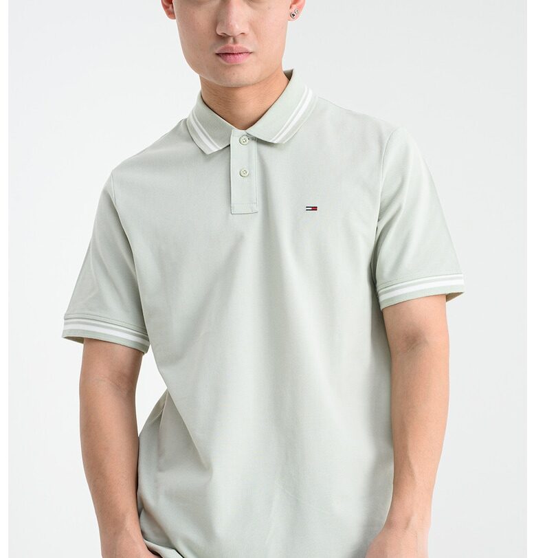 Тениска с контрастен подгъв - Бял/Бледозелен Tommy Jeans