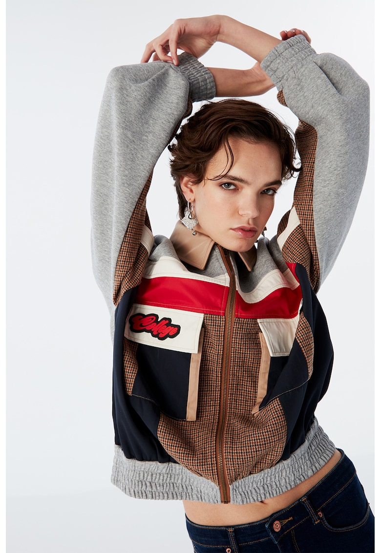 Уголемено яке с контрасти - Червен/Тъмнокафяв/Сив TWIST