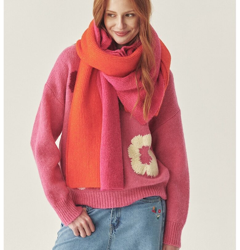 Флорален пуловер с вълна - Бял/Бордо/Розово Tatuum