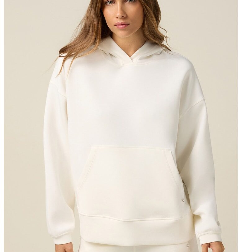 Худи с модал с джоб кенгуру - Бял Oltre