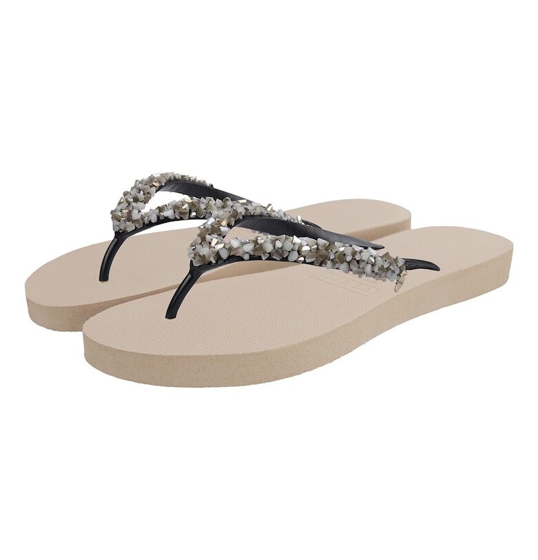 Чехли Classic Aby с мъниста UZURII