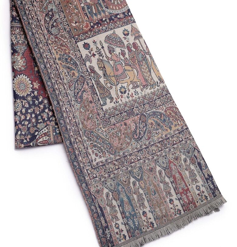 Шал с вълна с етно принт AVANT-GARDE PARIS