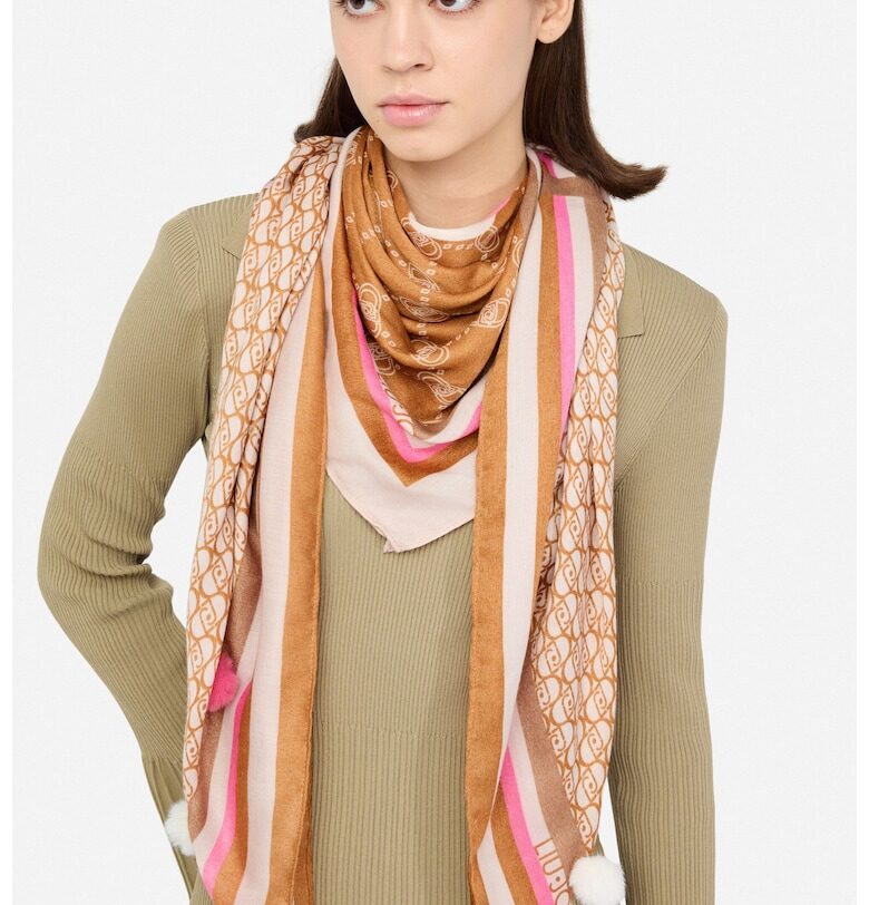 Шал с десен и помпони Liu Jo