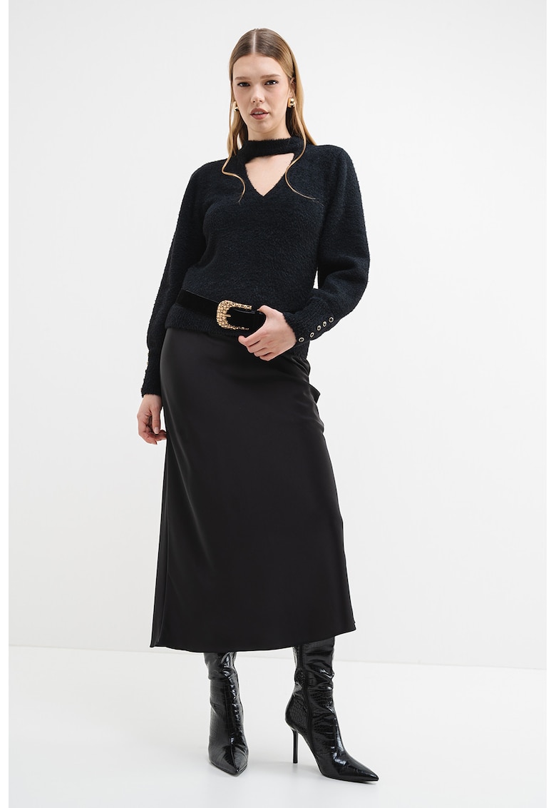 Шпиц пуловер - Черен GUESS