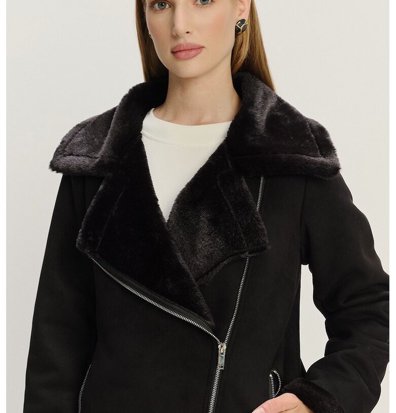 Яке от еко велур с ревери от еко пух - Черен GreenPoint