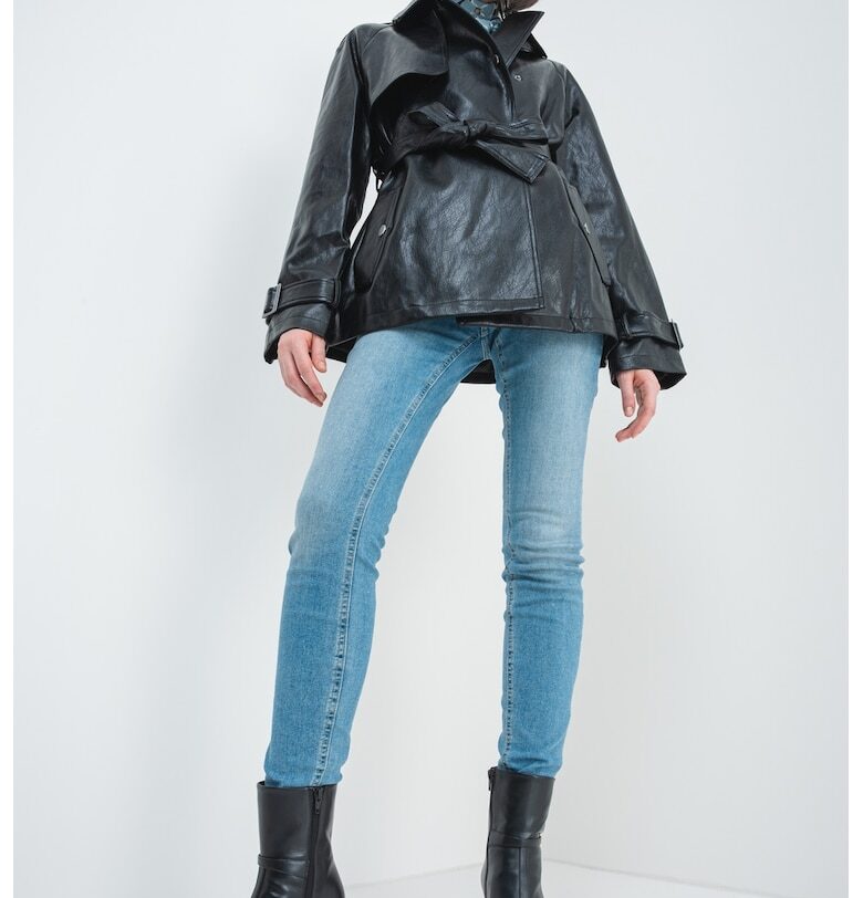 Яке от еко кожа с връзка - Черен GUESS