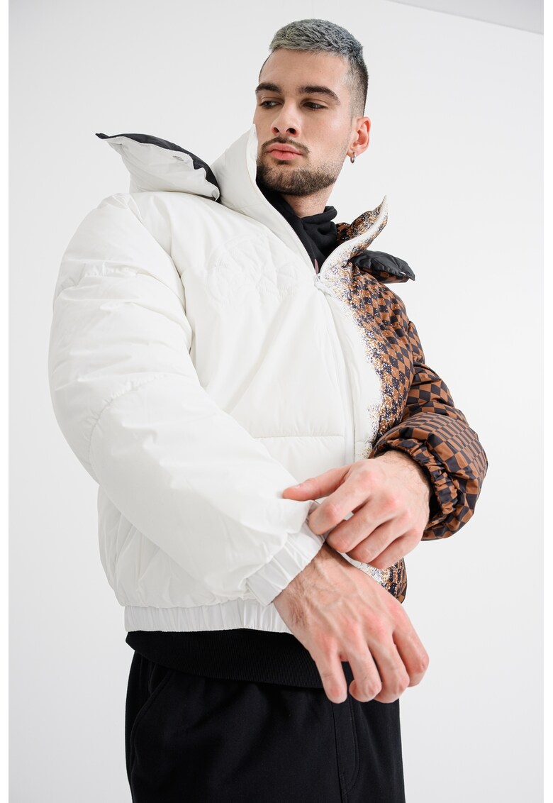 Яке с качулка - Бял/Черен/Канелено кафяво Sprayground