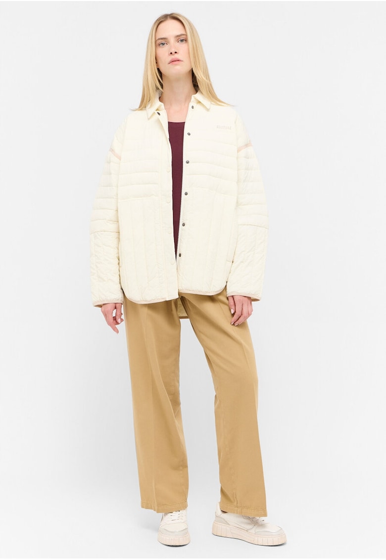 Яке_31070086 Mustang