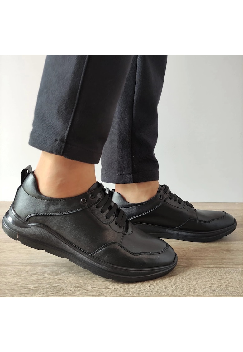 128 Ежедневни мъжки обувки черни - черни - Черен Cobra