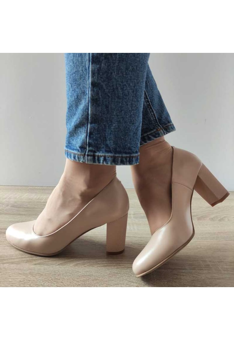 23336 Елегантни дамски обувки Ivory + ток Foro - бежови - Бежов Antonio