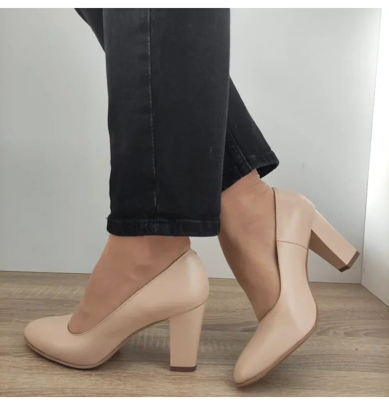 2500 Pink Beige Елегантни дамски обувки - розово бежово - Розово/Hюд цвят Antonio