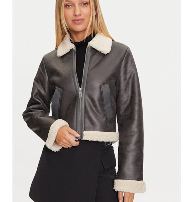 Betty Яке от изкуствена кожа 15322046 Сиво Обикновена кройка - Еко кожа Only