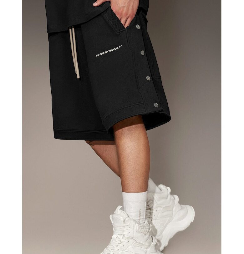 Бермуди с капси - B16480 - Черен Made By Society