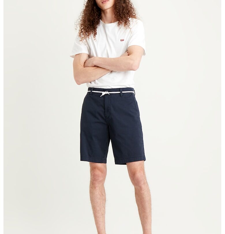 Бермуди чино със средна талия - Тъмносин Levis