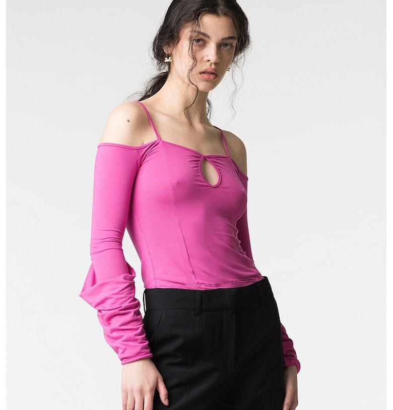 Блуза с отвори на раменете и изрязани детайли - Розово Divalo