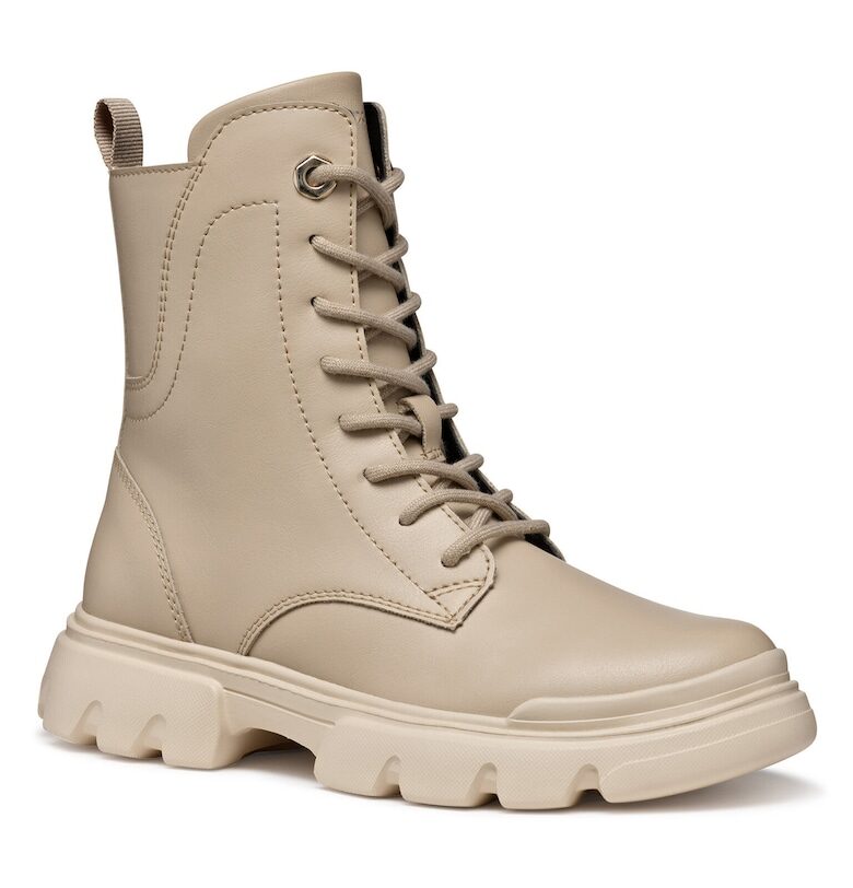 Боти за момичета -  екологична кожа - бежови Geox