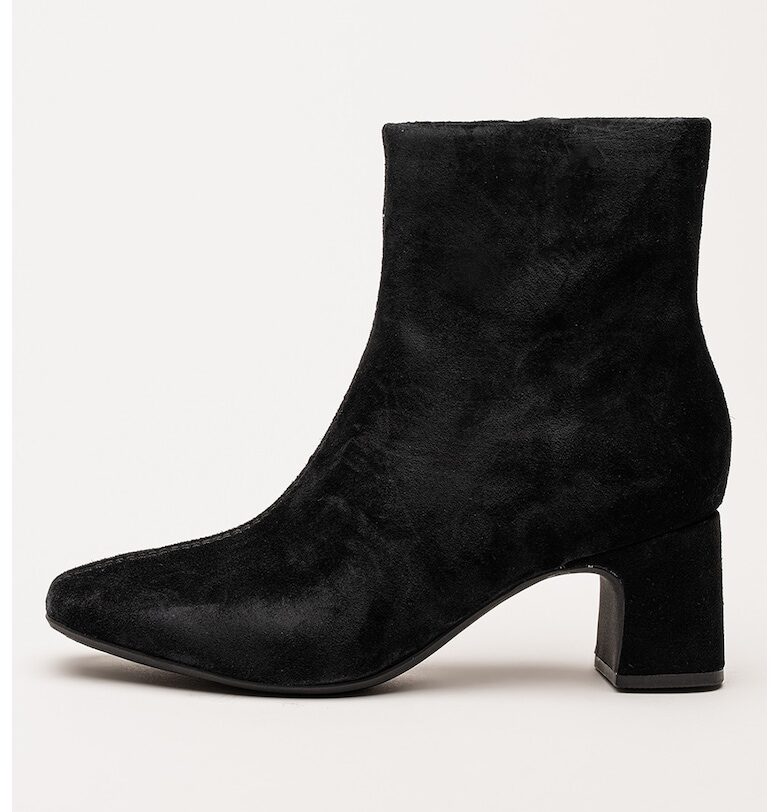 Велурени боти Fernie - Ултрамарин синьо Clarks