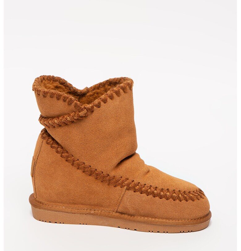 Велурени боти със скрита скосена подметка Gioseppo