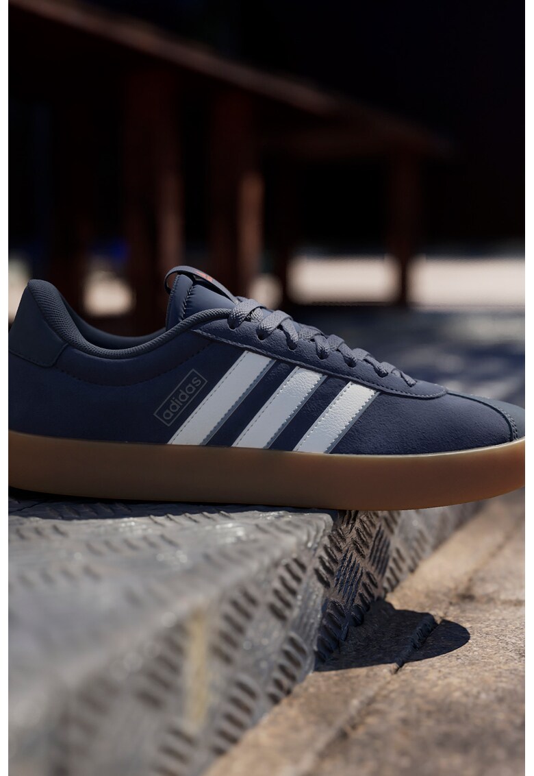 Велурени спортни обувки VL Court 3.0 - Прашно синьо/Бял/Карамел adidas Sportswear