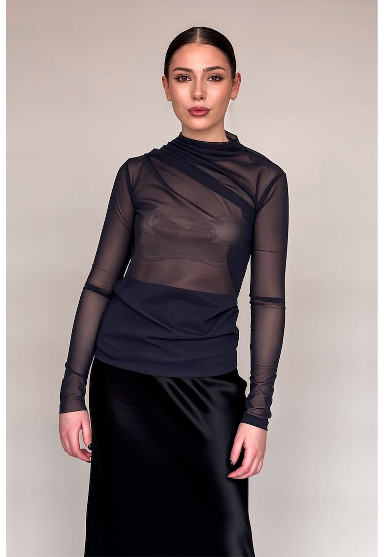 Вталена ефирна блуза с яка - Черен concept A trois