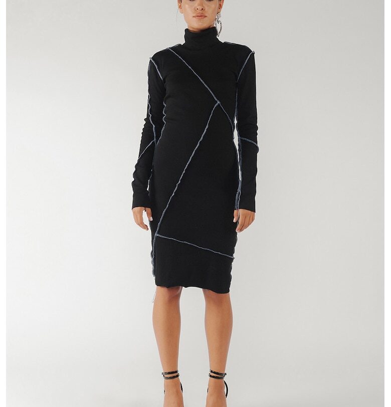 Вталена памучна рокля с контрасти - Черен Cactus the Brand