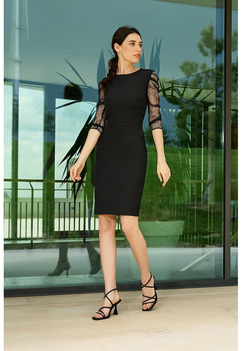 Вталена рокля с 3/4 ръкави - Черен AVENUE No29