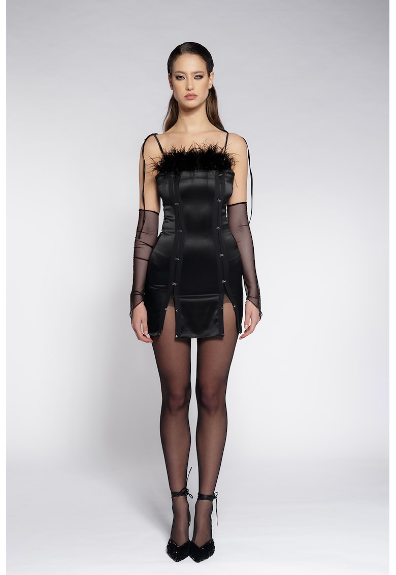 Вталена рокля с връзки на гърба - Черен Cactus the Brand