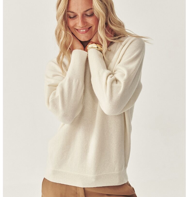 Вълнен пуловер с деколте-лодка - Крем Tatuum