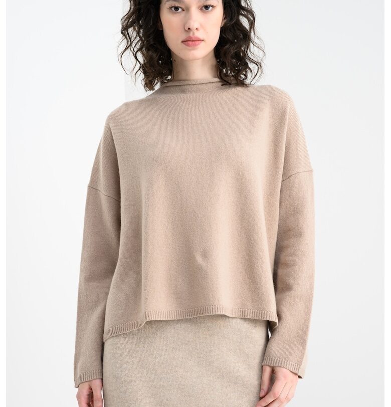 Вълнен пуловер с паднали ръкави - Бежов Stefanel