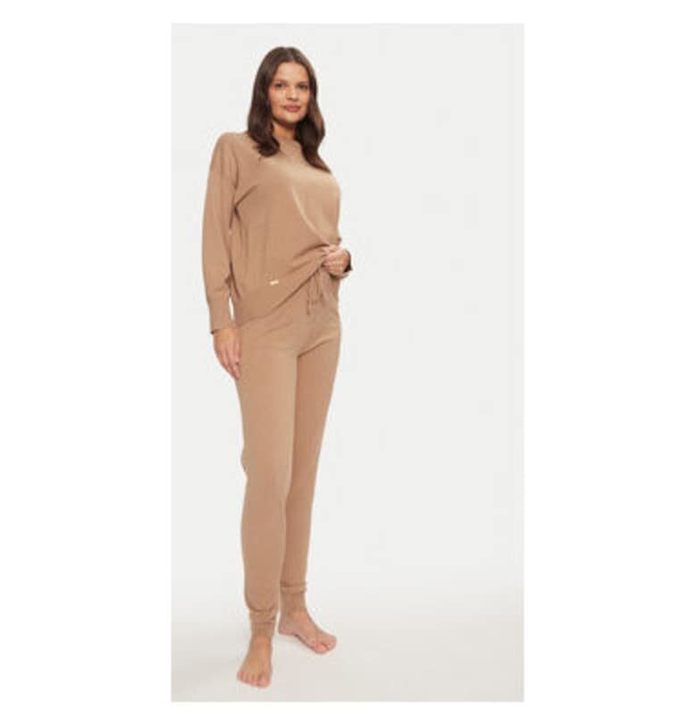 Дамска пижама -  304525308 - Акрил/Полиестер/Вискоза - Бежов Selmark