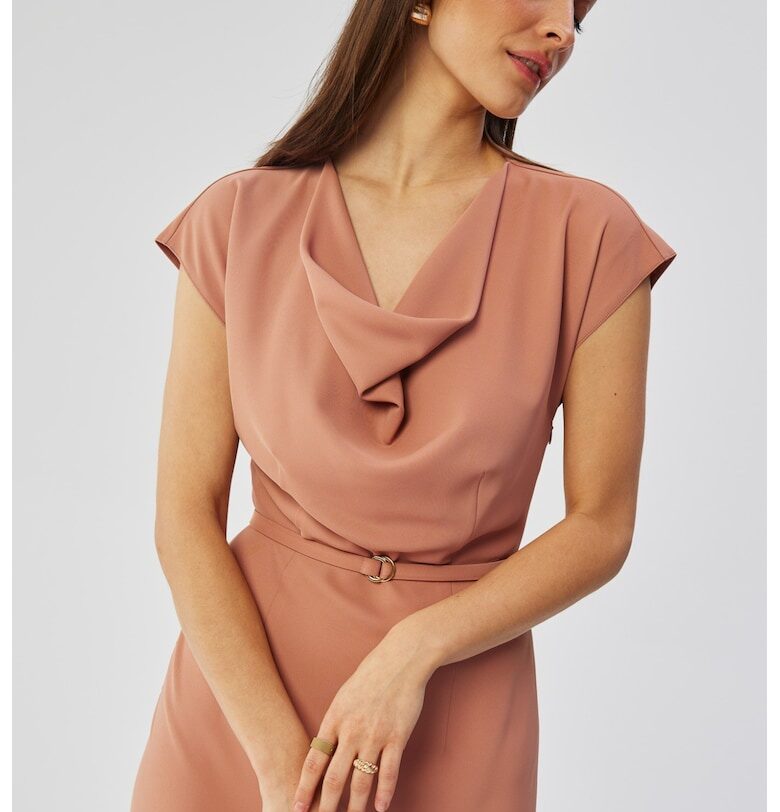 Дамска рокля - асиметрична с каскадно деколте - Полиестер - Червена - Розово MOE