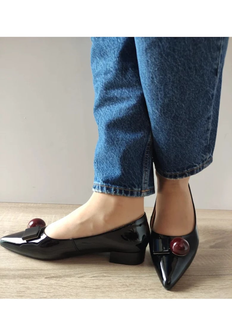 Дамски Обувки 460002A 01-L Елегантни - Черни Лак - Черен Pass