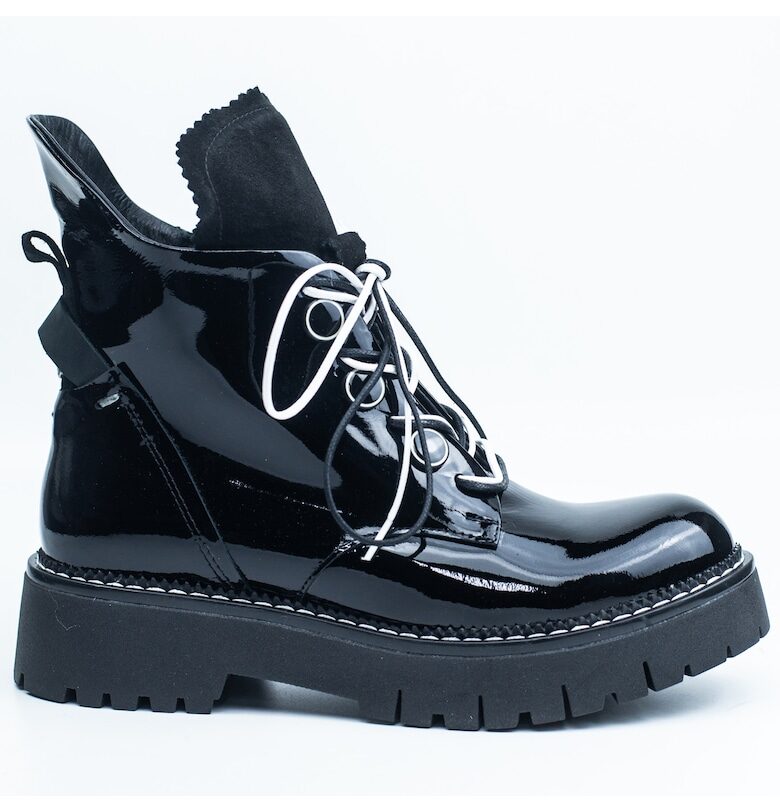 Дамски боти D15-40311 - Лачени - Бял/Черен - Pemla