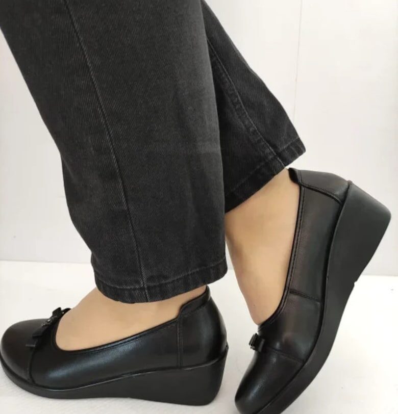 Дамски ежедневни обувки  60018A 01-N - Черно - Черен Karisma