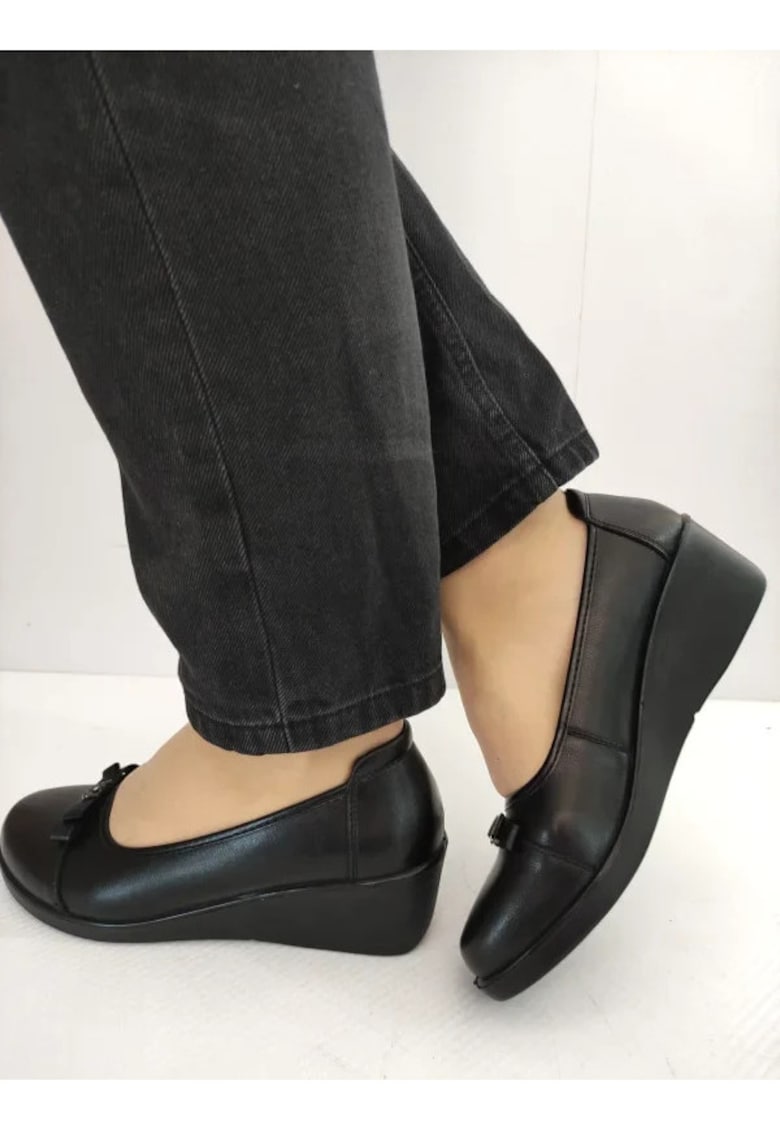 Дамски ежедневни обувки 60018A 01-N - Черно - Черен Karisma