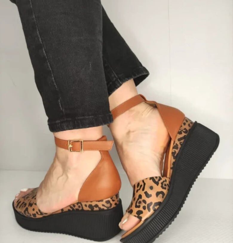 Дамски ежедневни сандали  018 1798 - Леопардов принт - Кафяви - Кафяв DOGATI