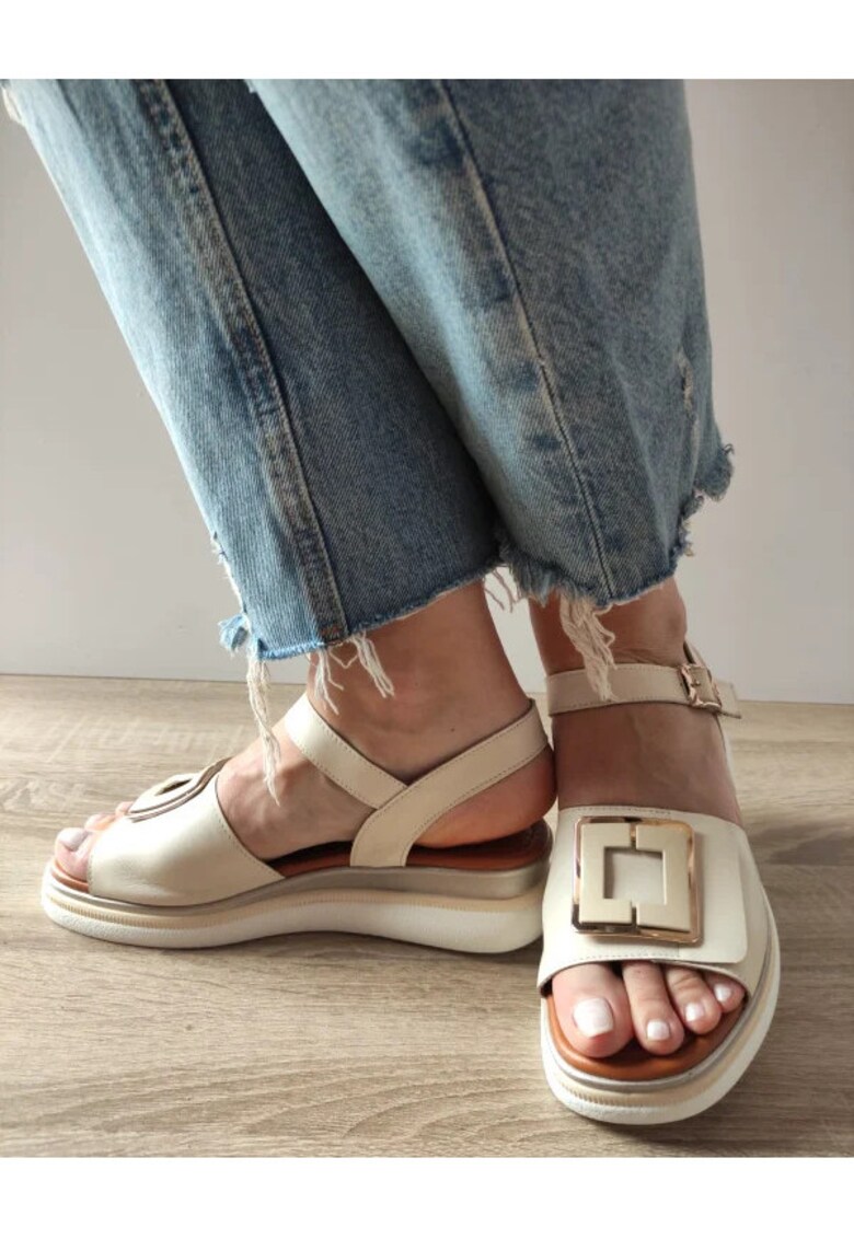 Дамски ежедневни сандали 060-0010 Бежов - Бежов - Бежов DOGATI