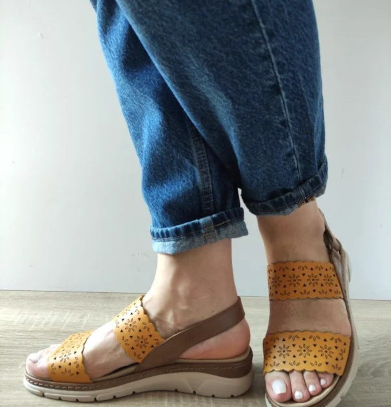 Дамски ежедневни сандали  12514Gt Mostar 08-N Жълти + Кафяви - Жълт - Жълт Suave