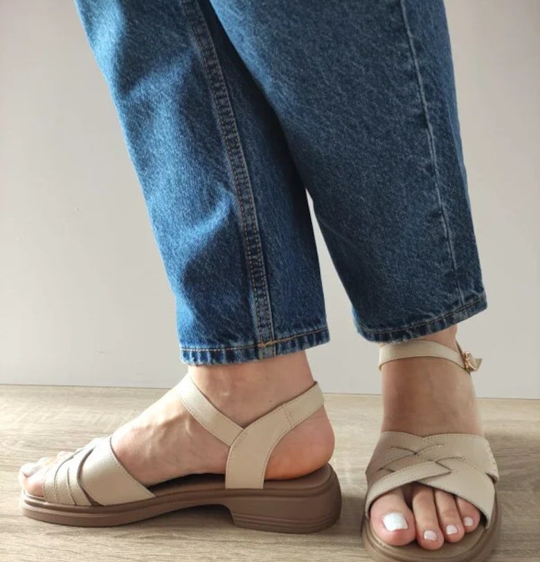 Дамски ежедневни сандали  5251 крем - крем - Крем FORMAZIONE