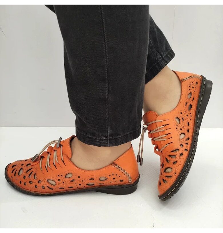 Дамски обувки  1154-1-0 перфорирани - Оранжеви - Оранжев DOGATI