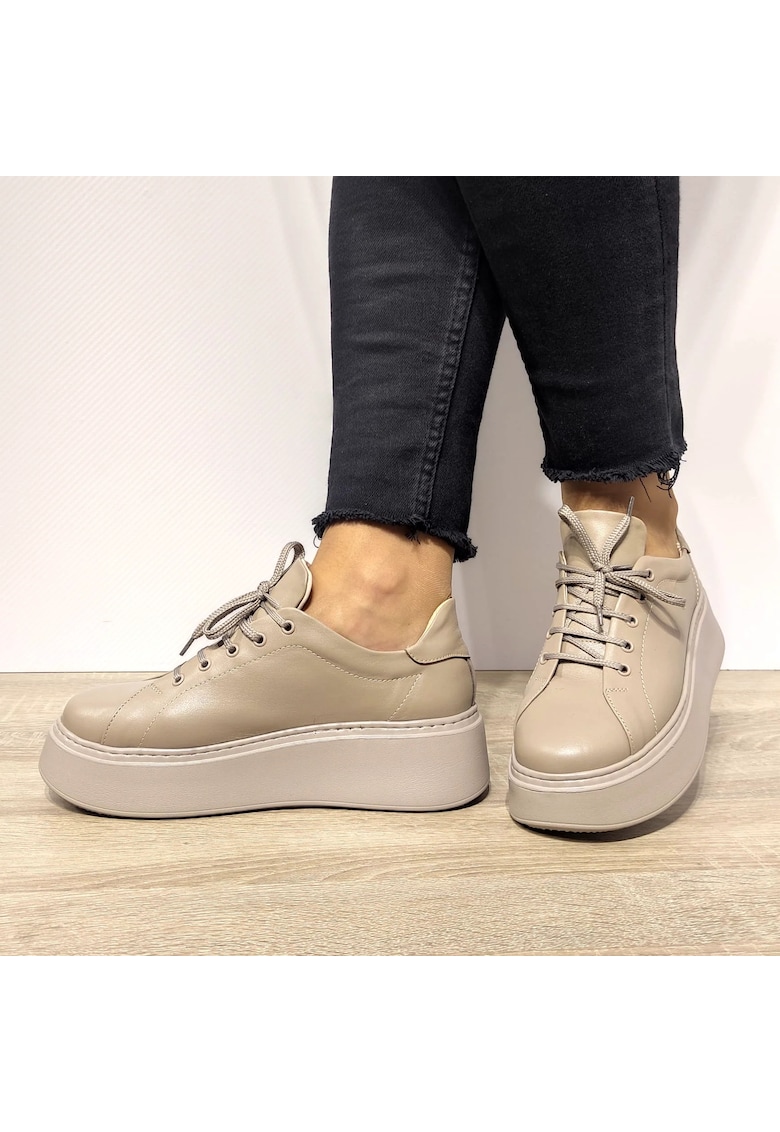 Дамски обувки 1984-3 - - Бежов PERLLA