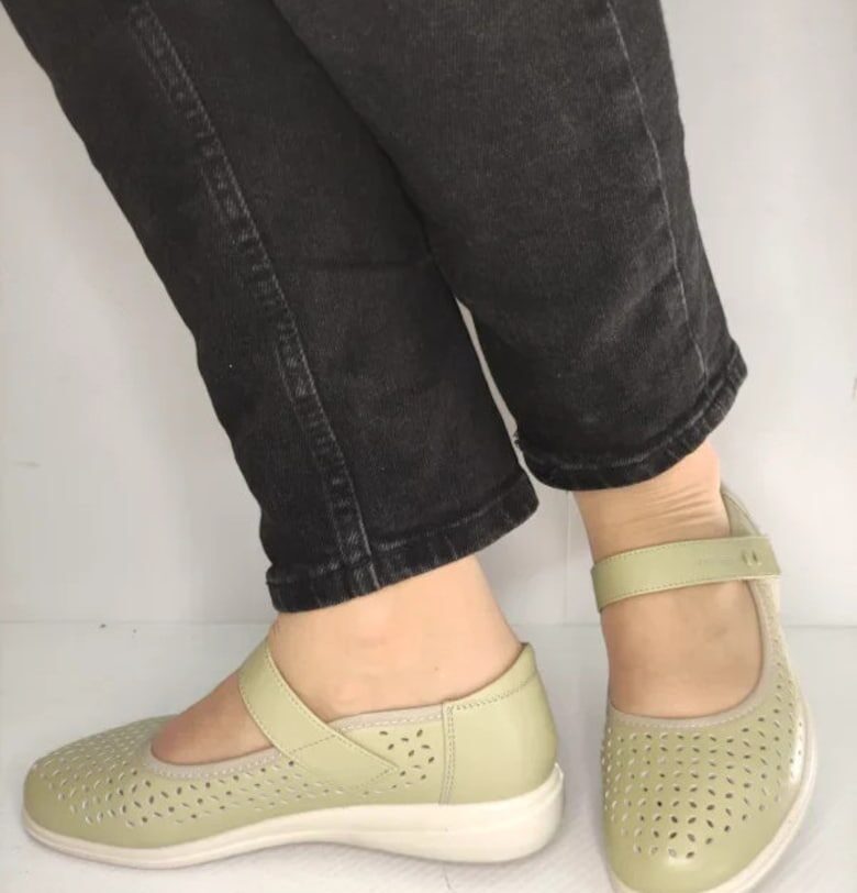 Дамски обувки  60020C B1-N - перфорирани - Маслинено Зелени - Зелен Karisma