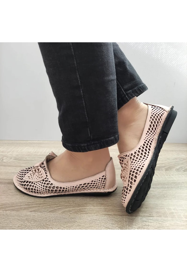 Дамски обувки 6670-21 - перфорирани - розов - Розово DOGATI