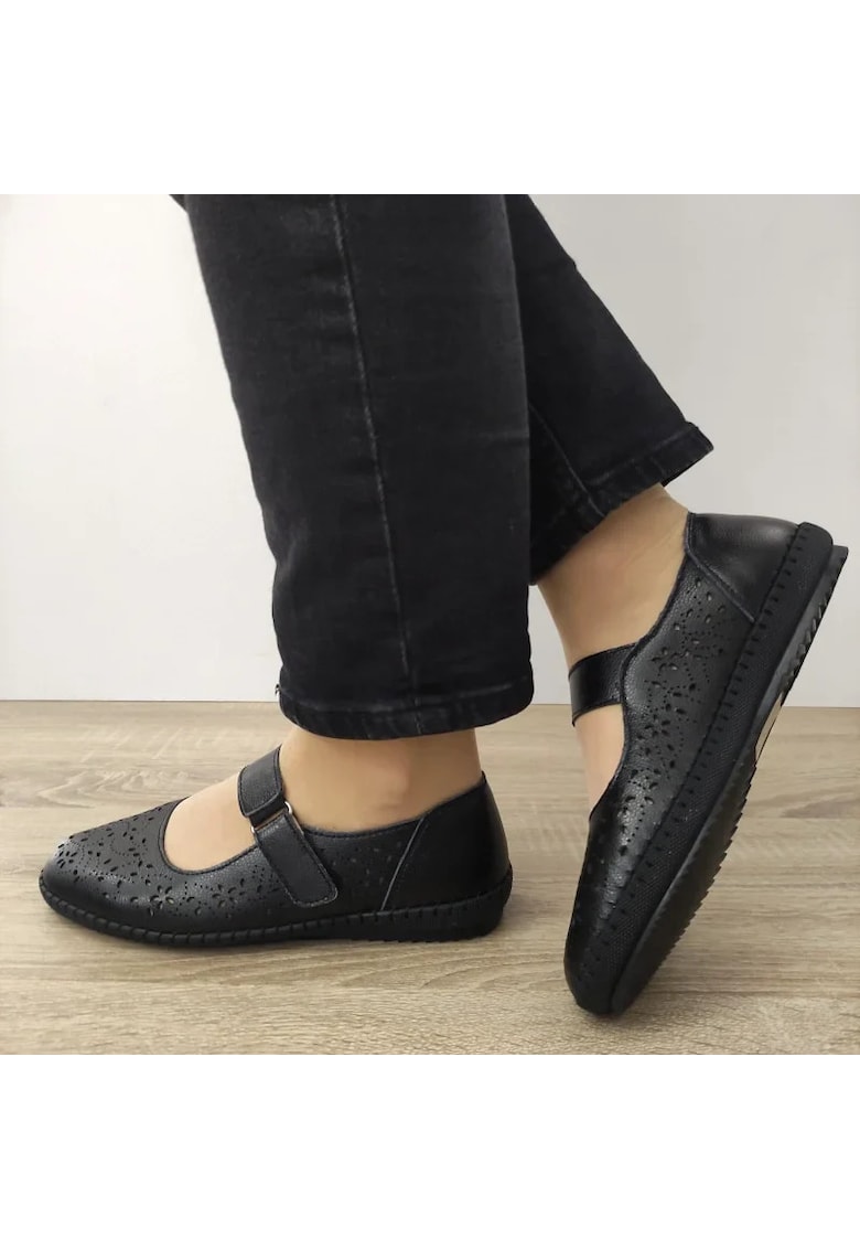 Дамски обувки B924264 перфорирани - Черно - Черен Maria Conti