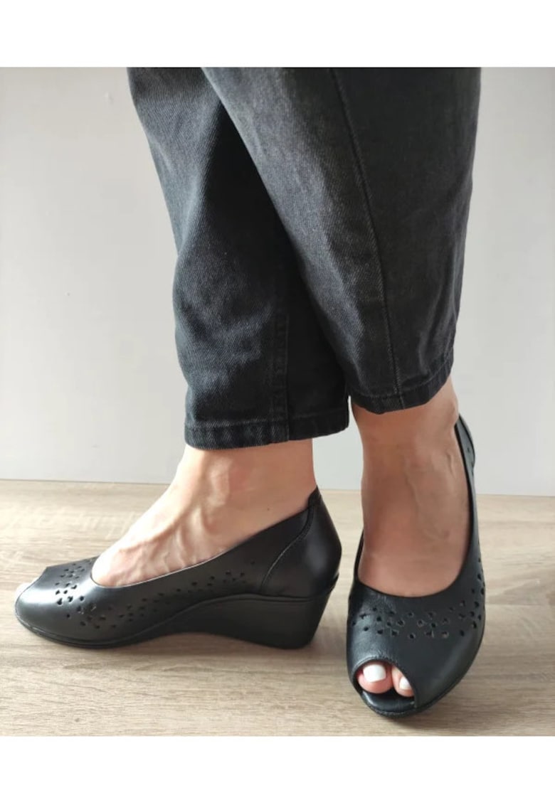 Дамски обувки Черен Nicolis