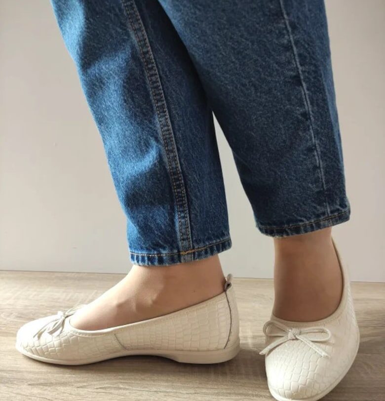 Дамски перфорирани ежедневни обувки  60005B 52-O Cream Croco - Cream - Karisma