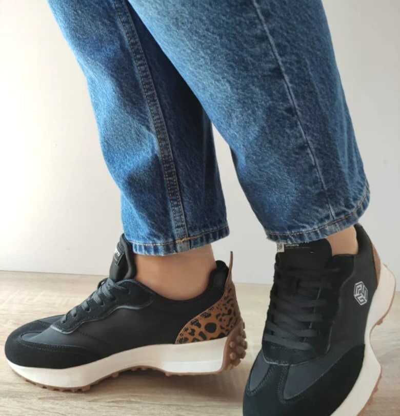 Дамски спортни обувки  27555 Черни + Тъмносини - Черно - Черен GORETTI