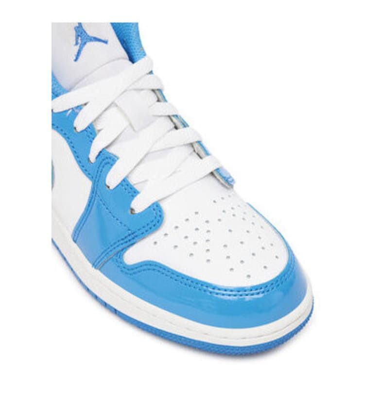 Дамски спортни обувки - FZ3929 -  Естествена кожа - Бял Nike